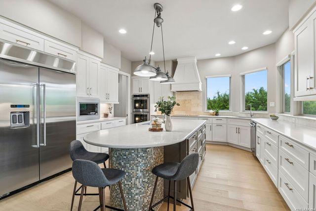 10827 NINA RDG, San Antonio, TX 78255