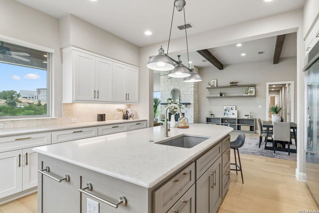10827 NINA RDG, San Antonio, TX 78255