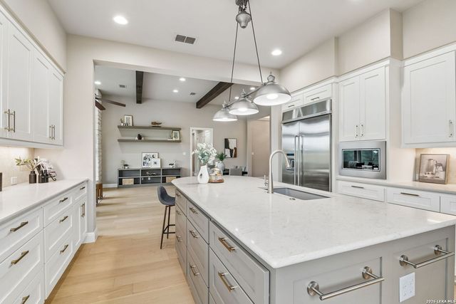 10827 NINA RDG, San Antonio, TX 78255