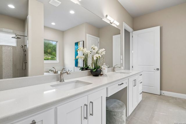 10827 NINA RDG, San Antonio, TX 78255