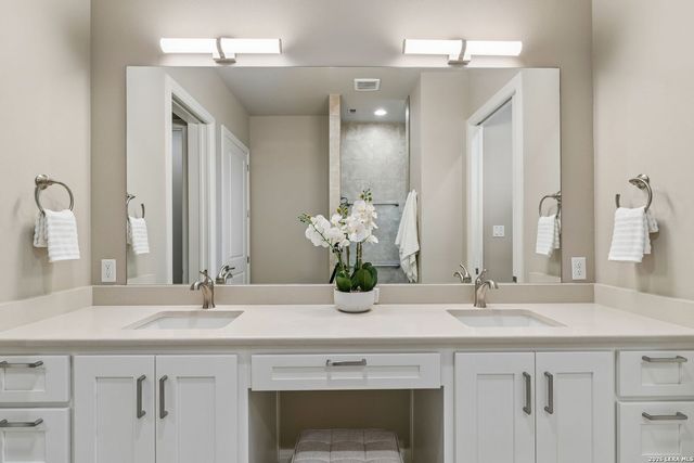 10827 NINA RDG, San Antonio, TX 78255