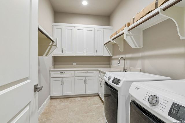 10827 NINA RDG, San Antonio, TX 78255