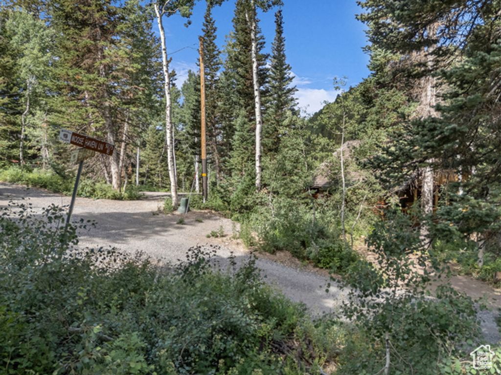Image 18 of property listing at 9281 E FOX HAVEN LN, Brighton, UT 84121