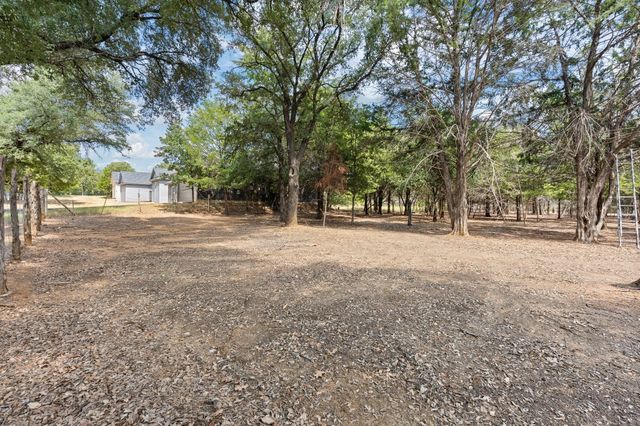 807 Santa Fe Street, Keene, TX 76059