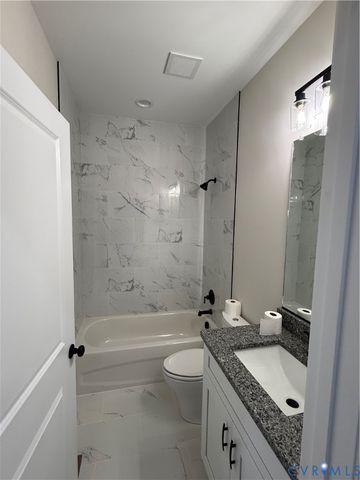 192 Woodmount Dr, Colonial Beach, VA 22443