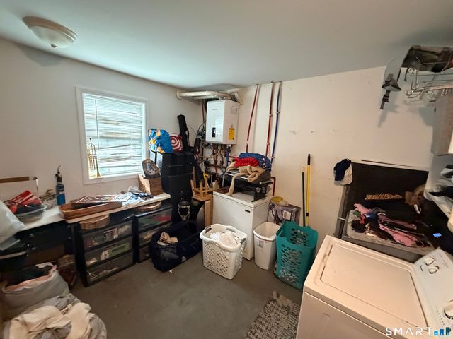 66-68 Golden Hill Street, Naugatuck, CT 06770
