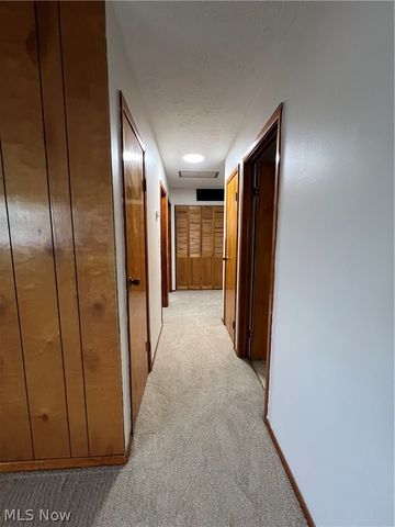 4135 Sabin Drive, Rootstown, OH 44272