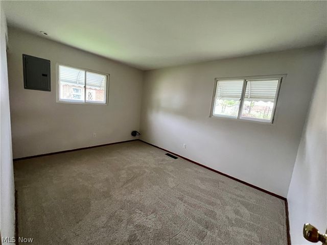 4135 Sabin Drive, Rootstown, OH 44272