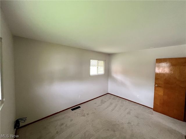 4135 Sabin Drive, Rootstown, OH 44272