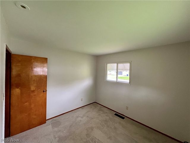 4135 Sabin Drive, Rootstown, OH 44272