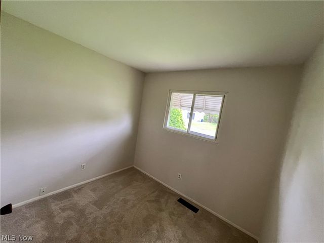 4135 Sabin Drive, Rootstown, OH 44272