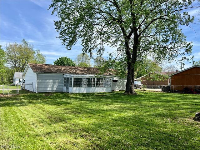 4135 Sabin Drive, Rootstown, OH 44272
