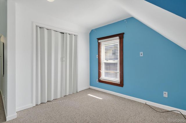 1518 Chestnut Street, Wyandotte, MI 48192