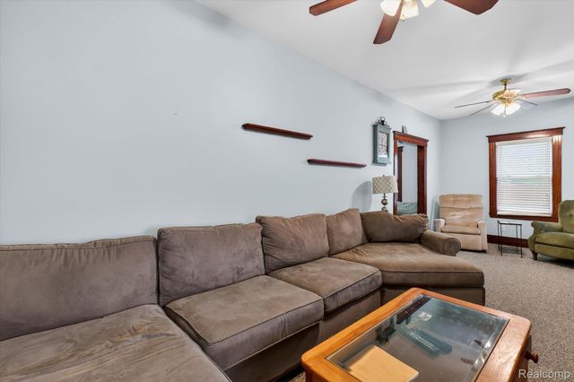 1518 Chestnut Street, Wyandotte, MI 48192