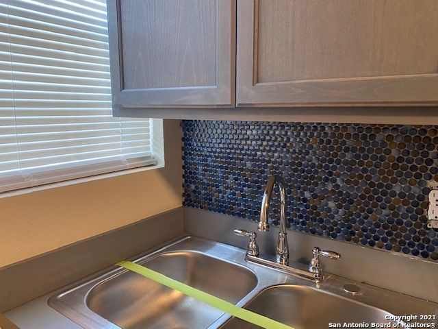 528 Wilcox Ave Apt 2, San Antonio, TX 78211