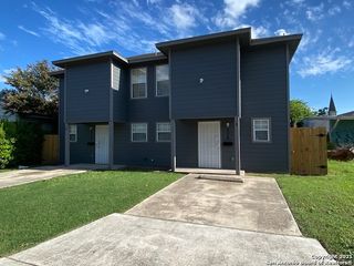 528 Wilcox Ave Apt 2, San Antonio, TX 78211