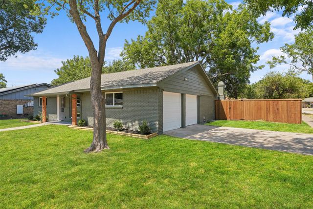2122 Lemart Street, Grand Prairie, TX 75051
