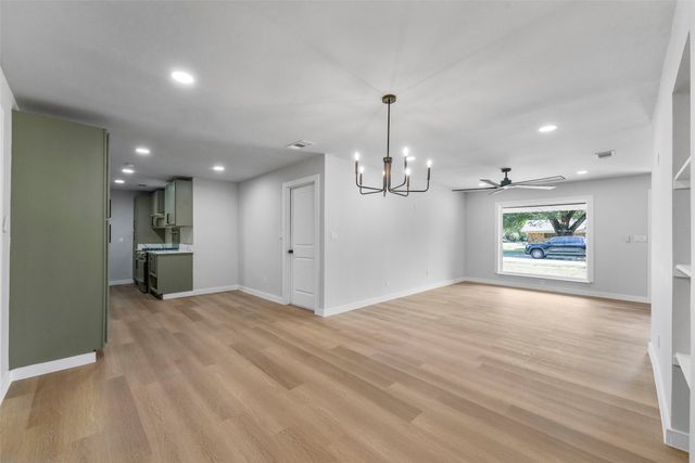 2122 Lemart Street, Grand Prairie, TX 75051
