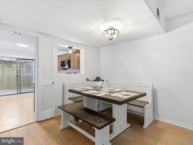 11908 ESCALANTE CT, Reston, VA 20191