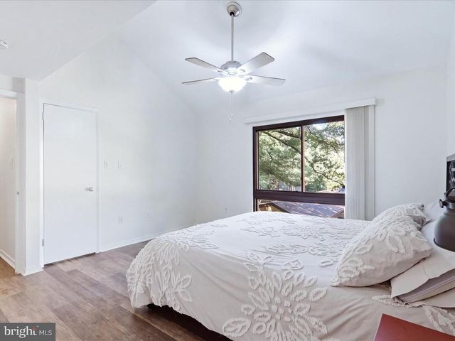 11908 ESCALANTE CT, Reston, VA 20191