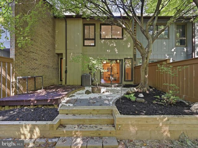 11908 ESCALANTE CT, Reston, VA 20191