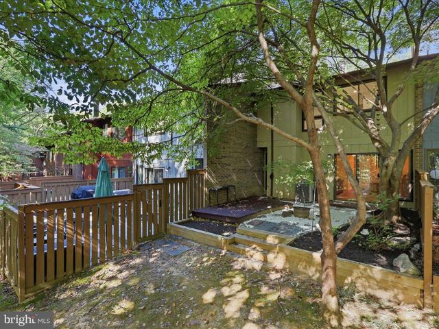 11908 ESCALANTE CT, Reston, VA 20191