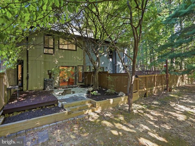 11908 ESCALANTE CT, Reston, VA 20191