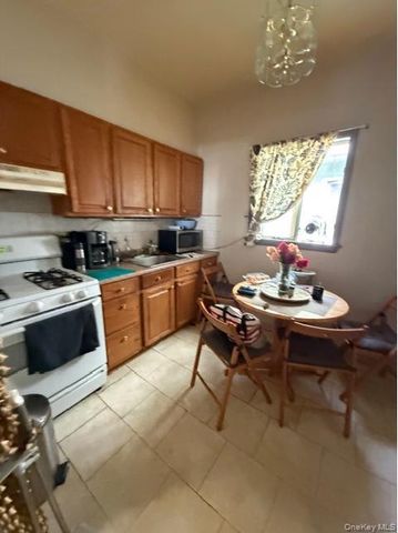114 Bay 32nd Street, Brooklyn, NY 11214