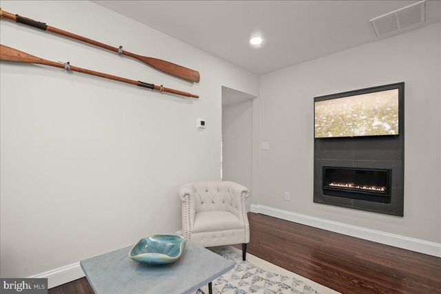 140 S WASHINGTON ST, Easton, MD 21601