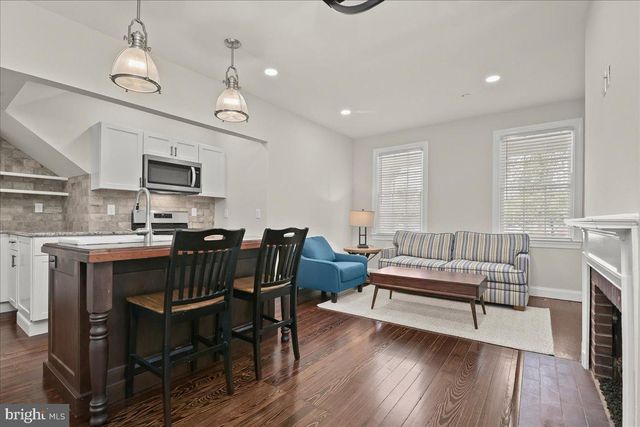 140 S WASHINGTON ST, Easton, MD 21601