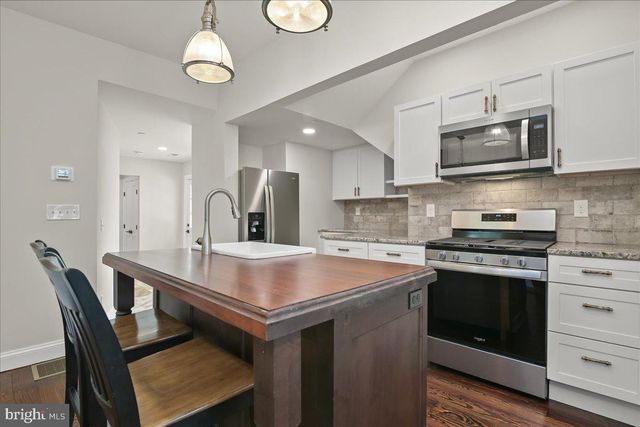 140 S WASHINGTON ST, Easton, MD 21601