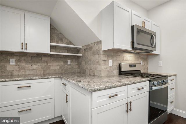 140 S WASHINGTON ST, Easton, MD 21601