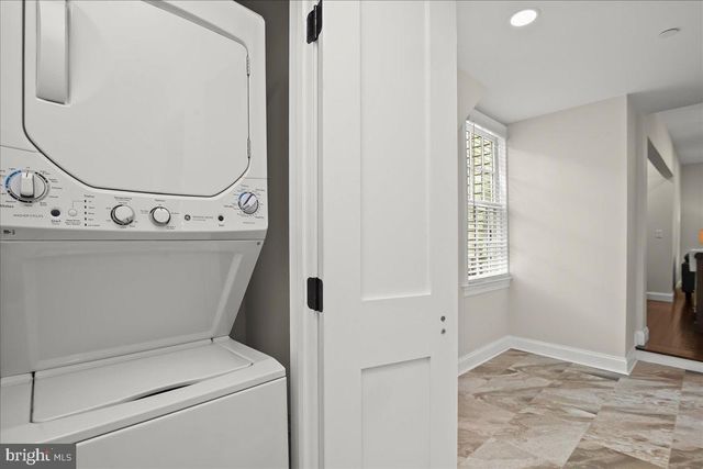 140 S WASHINGTON ST, Easton, MD 21601