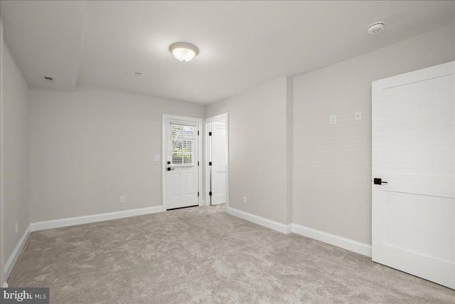 140 S WASHINGTON ST, Easton, MD 21601