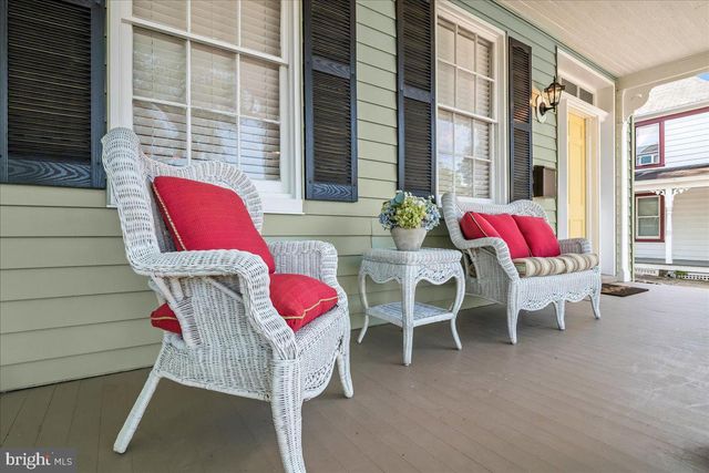 140 S WASHINGTON ST, Easton, MD 21601