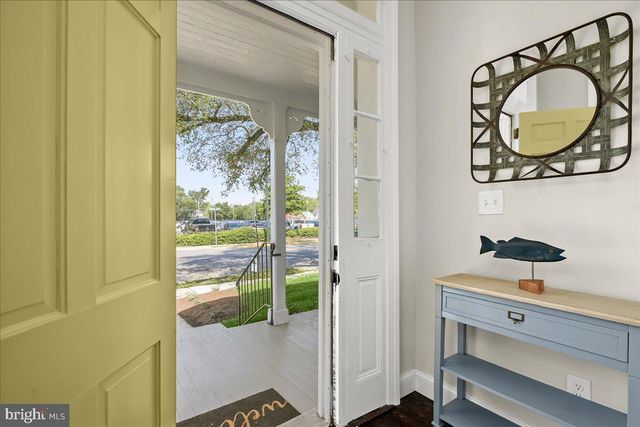 140 S WASHINGTON ST, Easton, MD 21601