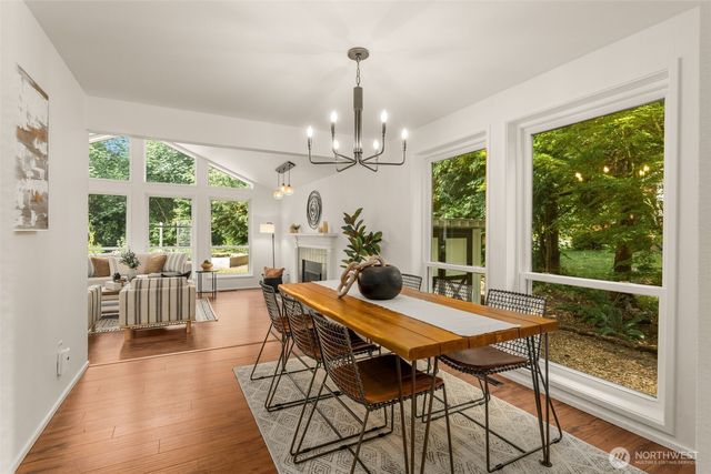25901 SE Tiger Mountain Road, Issaquah, WA 98027