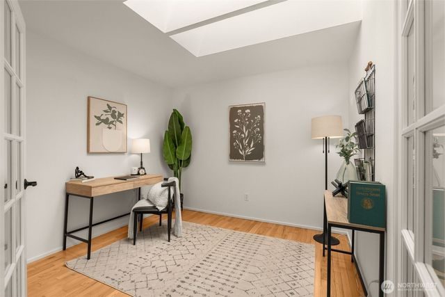 25901 SE Tiger Mountain Road, Issaquah, WA 98027