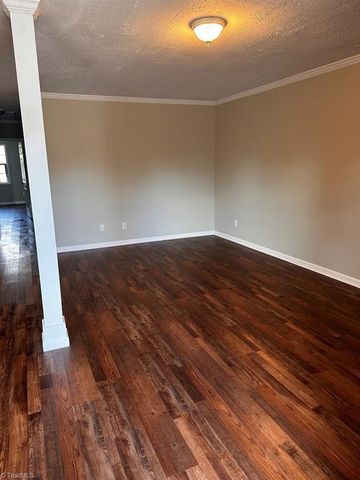 879 holland Road, Pelham, NC 27311