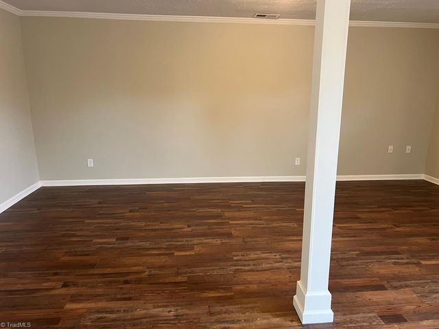 879 holland Road, Pelham, NC 27311