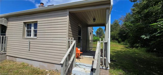879 holland Road, Pelham, NC 27311