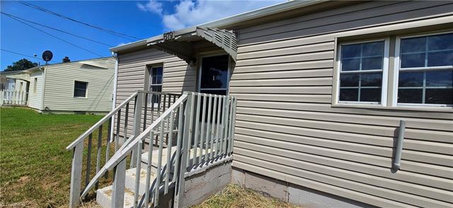 879 holland Road, Pelham, NC 27311