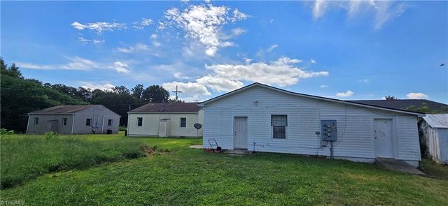 879 holland Road, Pelham, NC 27311