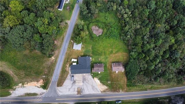 879 holland Road, Pelham, NC 27311