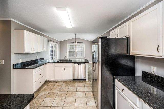 12001 SETTER DR, Fredericksburg, VA 22407