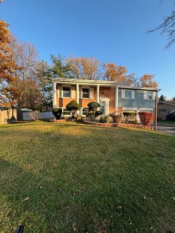 18745 Queens Road, Homewood, IL 60430