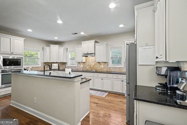 142 Drews Ridge Drive, Newnan, GA 30263