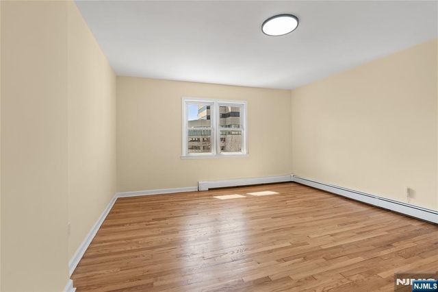 244 Lincoln Avenue, Cliffside Park, NJ 07010