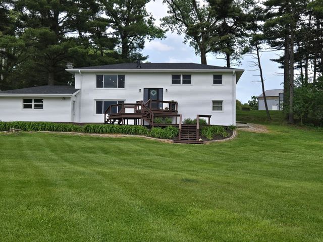 15100 White Oak Avenue, Lowell, IN 46356