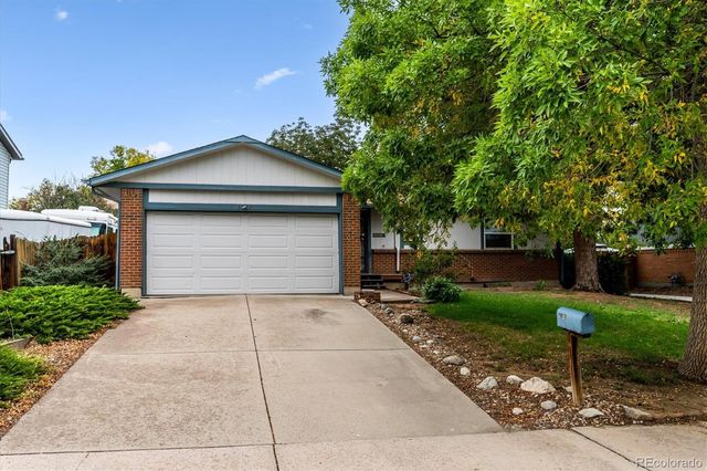 1807 S Fairplay Street, Aurora, CO 80012